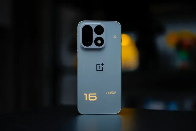 OnePlus 16R: The Ultimate Premium Mid-Range Powerhouse?